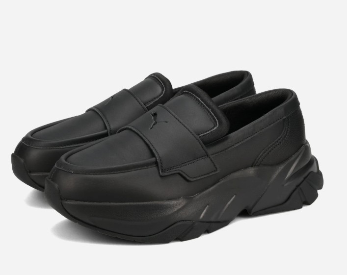 PUMAのローファー🐆